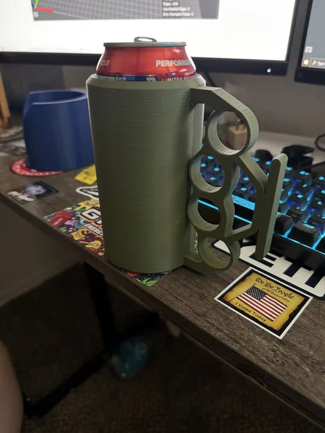 Bọc giữ nhiệt lon 16OZ phong cách Brass Knuckle độc đáo - Image 1