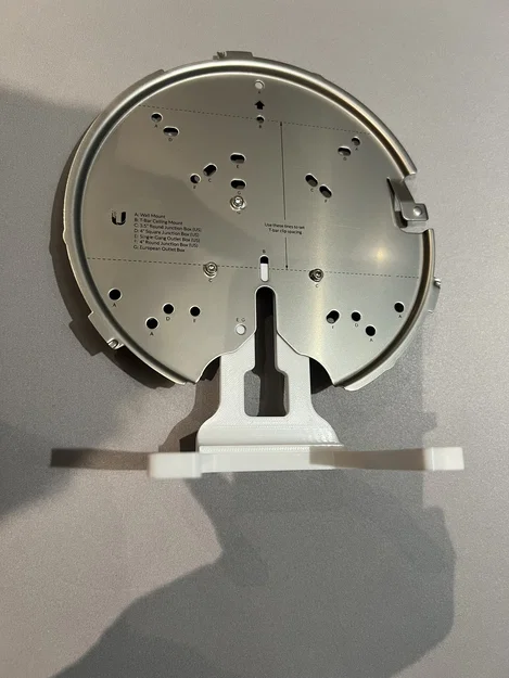 Giá đỡ để bàn UniFi U6 Pro - Image 2