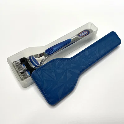 Hộp đựng du lịch dao cạo Gillette Fusion5 (Gillette Fusion5 Razor Travel Box)