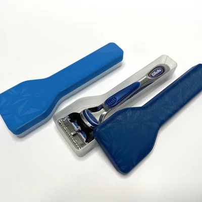 Hộp đựng du lịch dao cạo Gillette Fusion5 (Gillette Fusion5 Razor Travel Box)