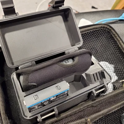 Hộp đựng in 3D cho Insta360 X3 kèm ngăn chứa pin và thẻ nhớ