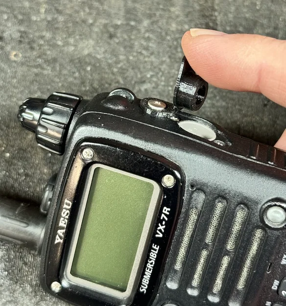 Nắp che cổng sạc Yaesu VX-7R (Charging Port Cover) - Image 2