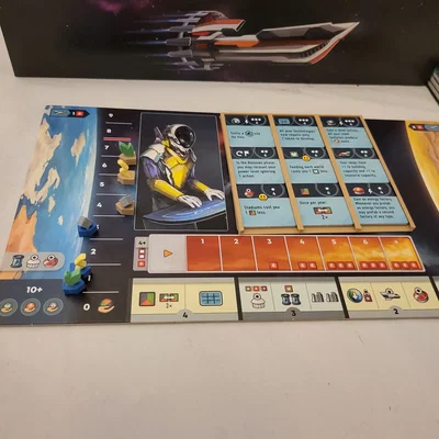 Insert/Organizer cho boardgame Evacuation
