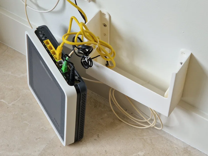 Giá treo tường router Movistar/O2 - Image 3