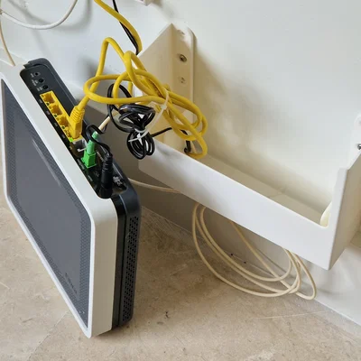 Giá treo tường router Movistar/O2