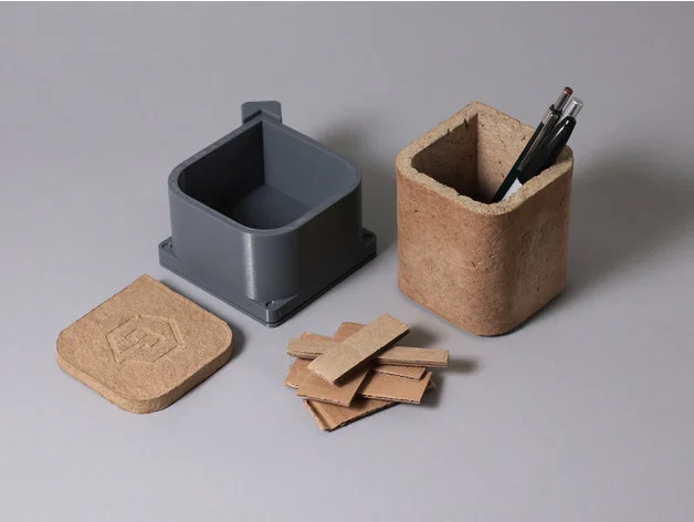 Pulp It! – Bộ khuôn ép bột giấy từ bìa carton tái chế - Image 1