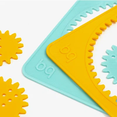 Spirograph – Bộ vẽ hình xoắn ốc kèm pen holder
