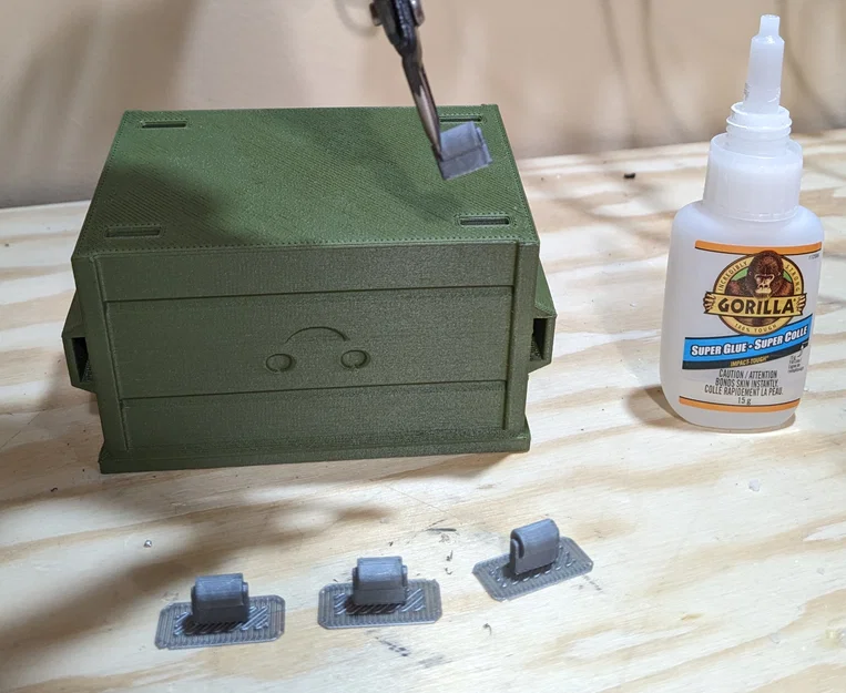 Thùng rác bốc cháy (Little Dumpy) - Dumpster Fire - Image 6