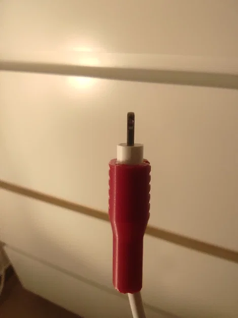 Ốp bảo vệ cáp Apple Lightning to USB C có grip bám tay tăng cường - Image 2