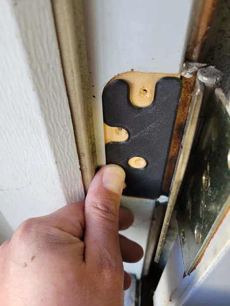 Miếng đệm bản lề cửa Stanley 4 inch (Door Hinge Shim) - Giải pháp chống xệ cửa - Image 1