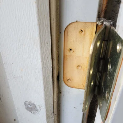 Miếng đệm bản lề cửa Stanley 4 inch (Door Hinge Shim) - Giải pháp chống xệ cửa