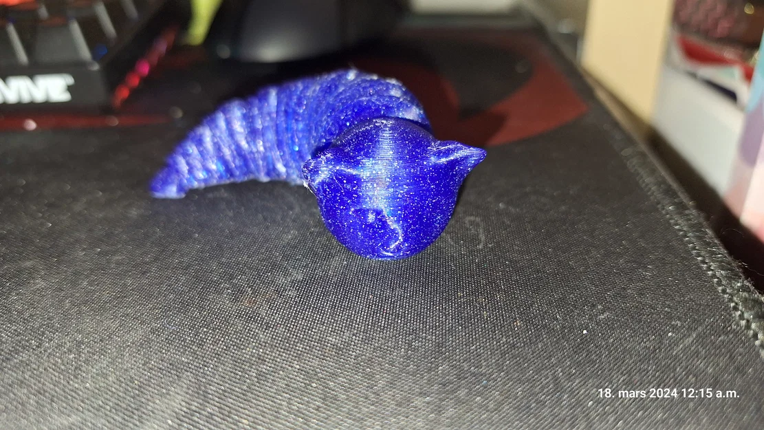 Mô hình chú mèo sên khớp nối (Articulated Cat Slug) đáng yêu - Image 1