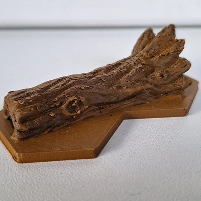Mô hình thân cây đổ (Fallen Tree Trunk) trang trí cho Gloomhaven