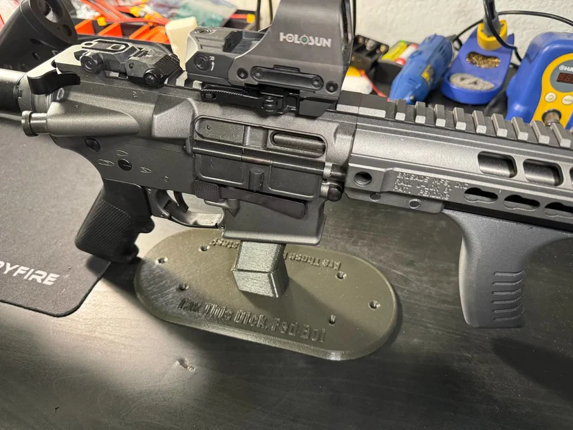 Kệ Trưng Bày Băng Đạn Glock (Kiểu AR9) - Image 1