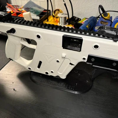 Kệ trưng bày Kriss Vector dùng Glock Magazine 9mm