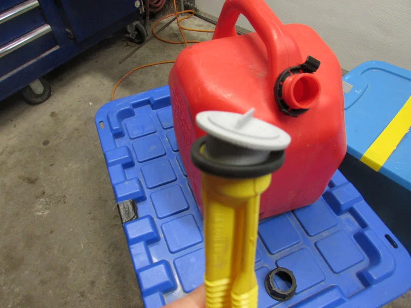 Nắp Can Xăng (Gas Can Cap) - Image 4