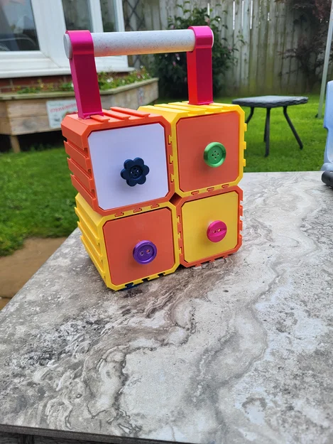 Hộp đựng may vá & đan len (Sewing Knitting Box) - Image 1