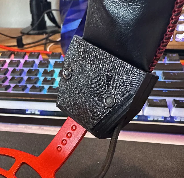 Thay thế “hinge” HyperX Cloud Alpha (Wireless) (trái/phải) - Image 1