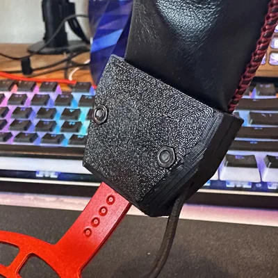 Thay thế “hinge” HyperX Cloud Alpha (Wireless) (trái/phải)