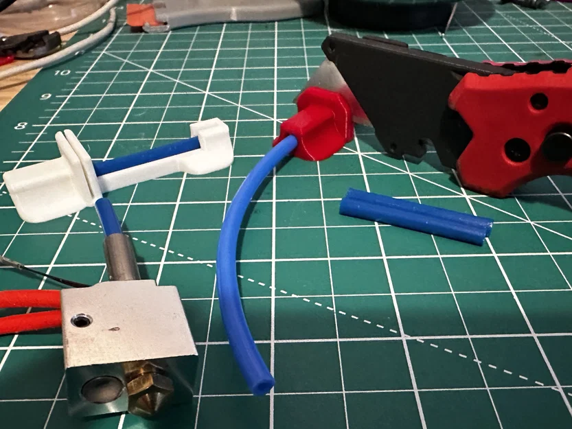 Jig cắt ống PTFE hotend cho Anycubic Kobra 2 Series + PTFE cutter universal - Image 2