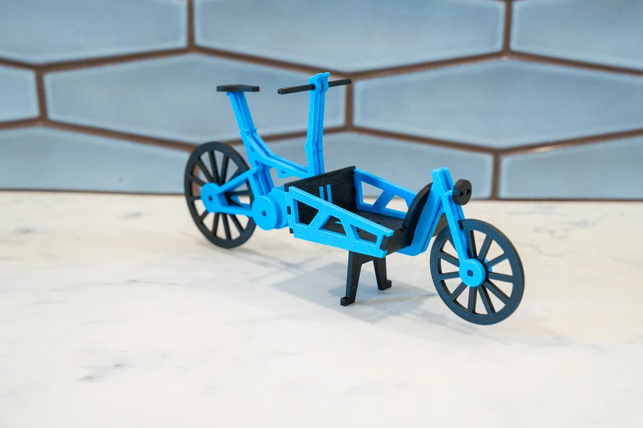 Mô hình xe đạp cargo Riese & Muller Load 60 (tỉ lệ 1:10) - Image 2