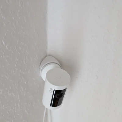 Giá treo góc tường cho camera Ring - Giải pháp lắp đặt an ninh gọn gàng