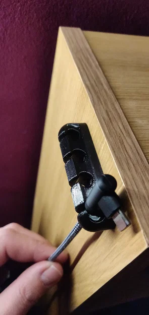 Giá giữ dây cáp (Cable Holder) - Image 3