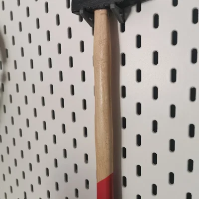 Móc Skadis cho búa nhỏ (Skadis Hook for Small Hammer)