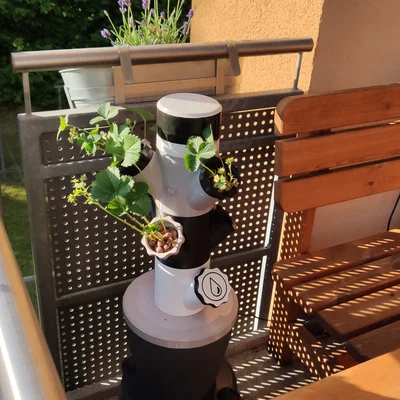 Tháp Dâu Ban Công dùng IKEA Persillade (Modular Hydroponic dạng module)