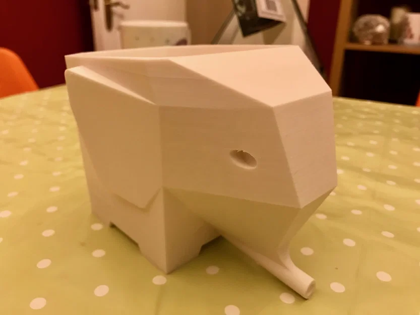 Chậu cây hình voi (Elephant Plant Pot) - Image 3