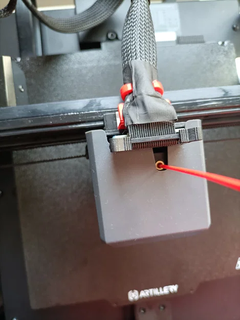 Artillery Sidewinder X4 - Mod đỡ cáp Extruder (Phiên bản khác) - Image 1