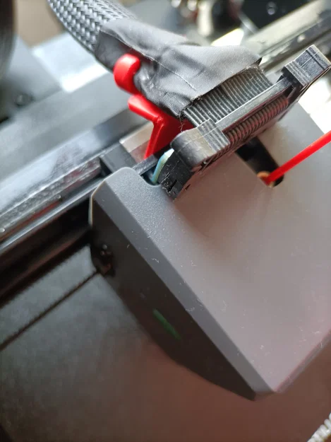 Artillery Sidewinder X4 - Mod đỡ cáp Extruder (Phiên bản khác) - Image 3