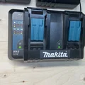 Giá treo tường phẳng cho sạc Makita DC18RC/DC18SD/DC18SH - Thumbnail 3