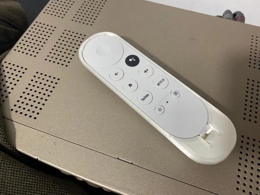 Ốp lưng bảo vệ và mở rộng cho điều khiển Chromecast - Image 1
