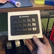 Giá đỡ Elgato Stream Deck Mk. 2 chuyên dụng cho bàn làm việc