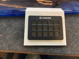 Giá đỡ Elgato Stream Deck Mk. 2 chuyên dụng cho bàn làm việc - Image 3