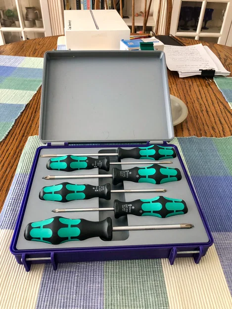 Hộp Rugged Wera Screwdriver Set Case (Logo nhiều màu + khay 6 tua vít) - Image 1
