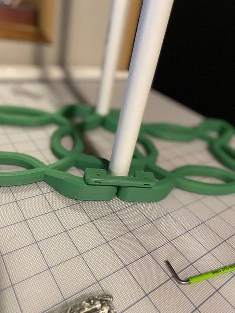 Kệ Treo Filament Celtic Knot - Image 4