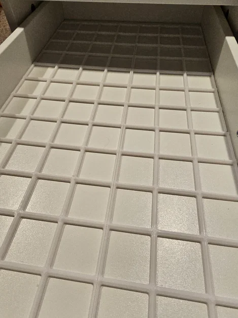 Ikea Alex Gridfinity Base Plate Trimmed - Image 1