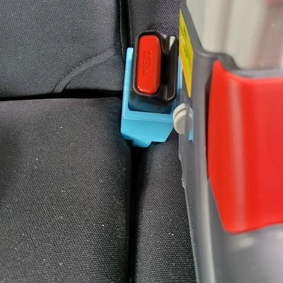 Giá đỡ (cradle/holder) đầu cái dây an toàn (Seat belt cradle/holder)