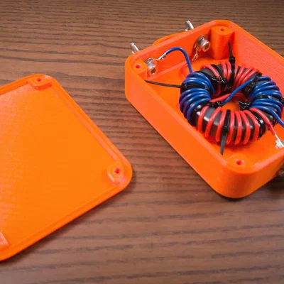 Hộp Universal FT240 Balun / Unun