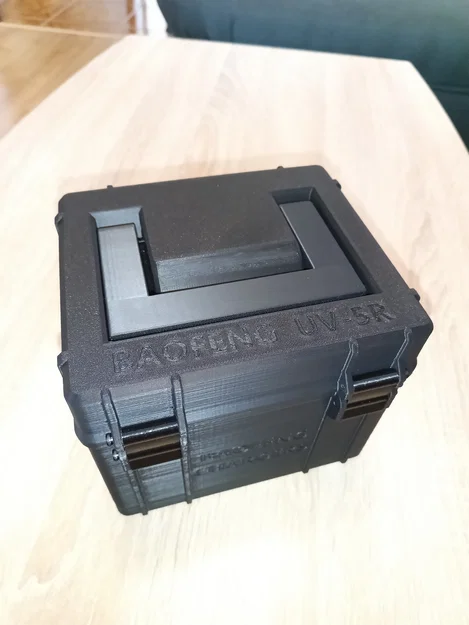 Hộp Baofeng UV-5R Charger Box (đựng 3 bộ sạc, có seal) - Image 4