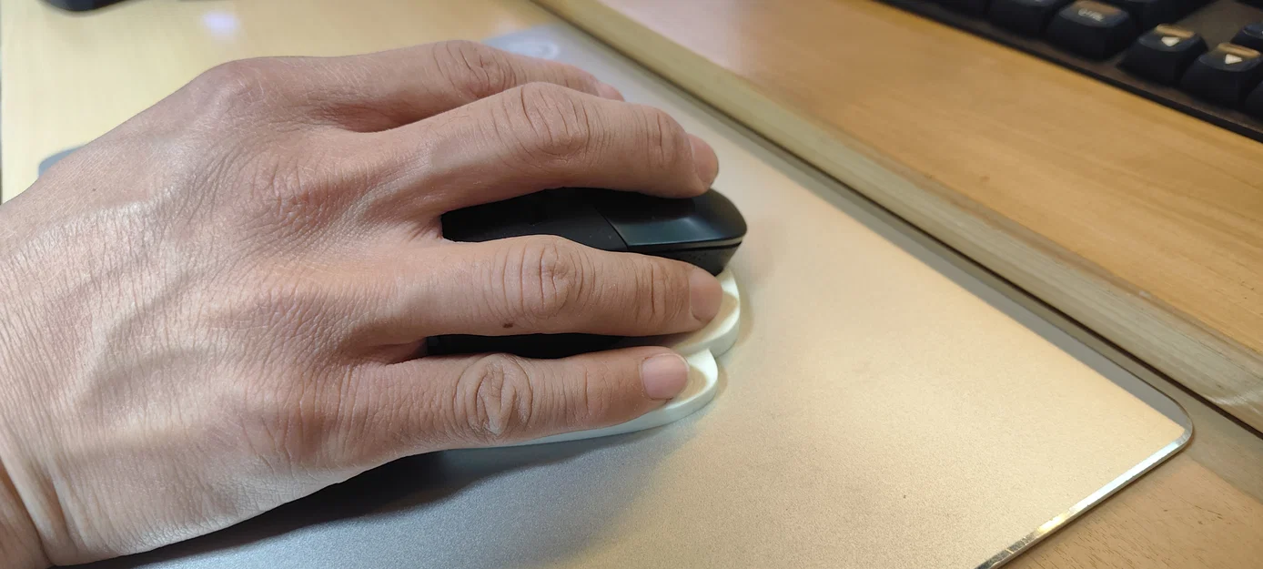 Miếng kê ngón áp út/ngón út cho Logitech G604 (G604 Ring/Little Finger Rest) - Image 4