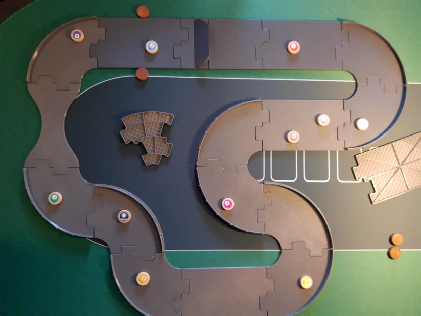 Đường đua búng đĩa (Race Track for Flicking Disks) - Image 4