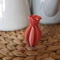 Bình hoa xoắn ốc in 3D phong cách tối giản, tiết kiệm nhựa - Thumbnail 1
