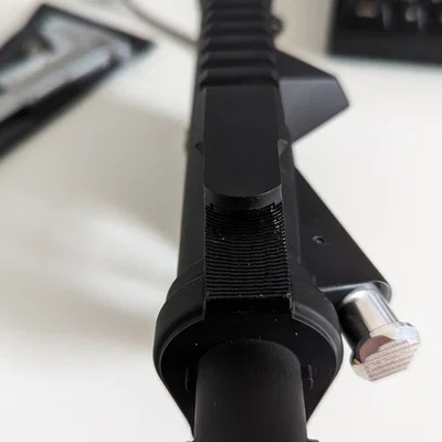 Ốp che lỗ Charging Handle (AR15, M16, M4) Airsoft