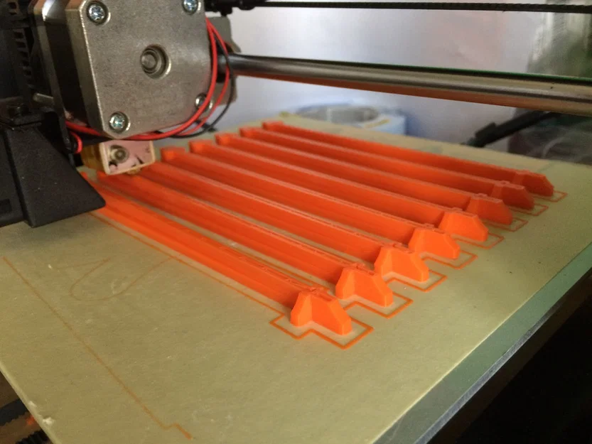 Chân Đế Búp Bê Barbie (Barbie Doll Stand) - Image 1