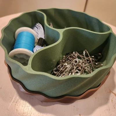 Crafty Sorter – Khay phân loại 3 ngăn lượn sóng (có nắp tùy chọn)
