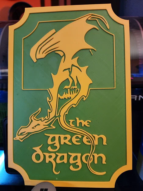 Mô hình bảng hiệu The Green Dragon decor Lord of the Rings cho fan cứng - Image 1