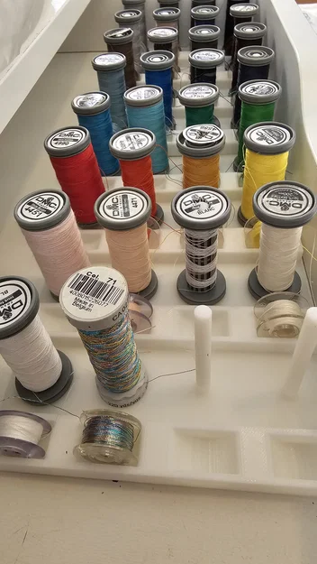 Khay sắp xếp chỉ may và suốt chỉ (Threads & Bobbins Organizer) - Image 6